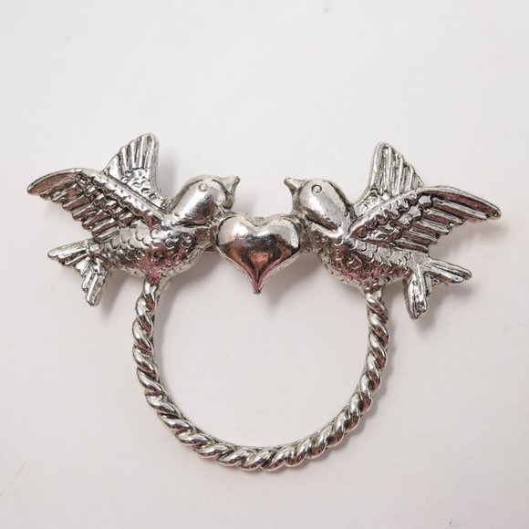 Vintage Love Birds Heart Brooch Doves Pin Silvertone Valentine Wedding - Picture 3 of 11